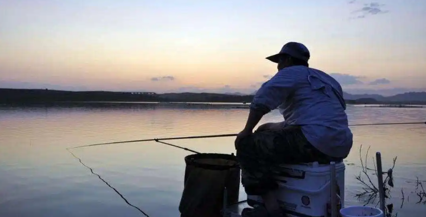 路亚钓鱼总是空军？学会7个手法和4个细节，让你路亚不再打龟！