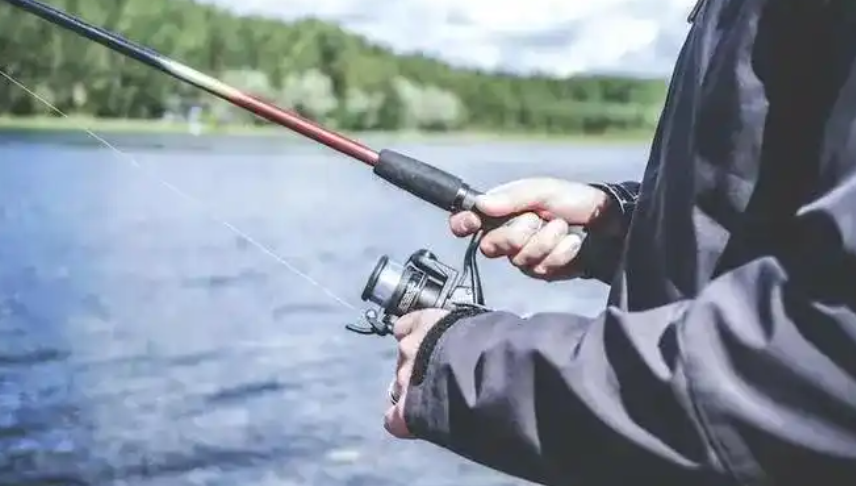 路亚钓鱼总是空军？学会7个手法和4个细节，让你路亚不再打龟！